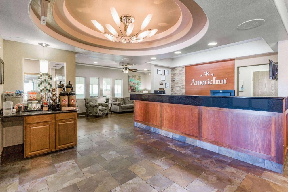 AmericInn by Wyndham Des Moines Airport Main image